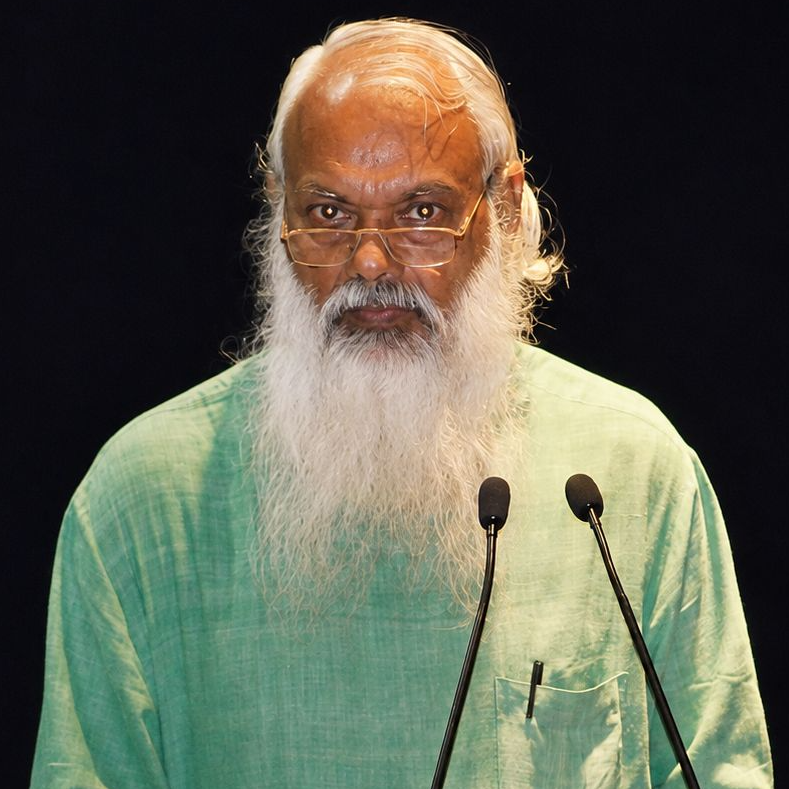 રમેશ ર. દવે